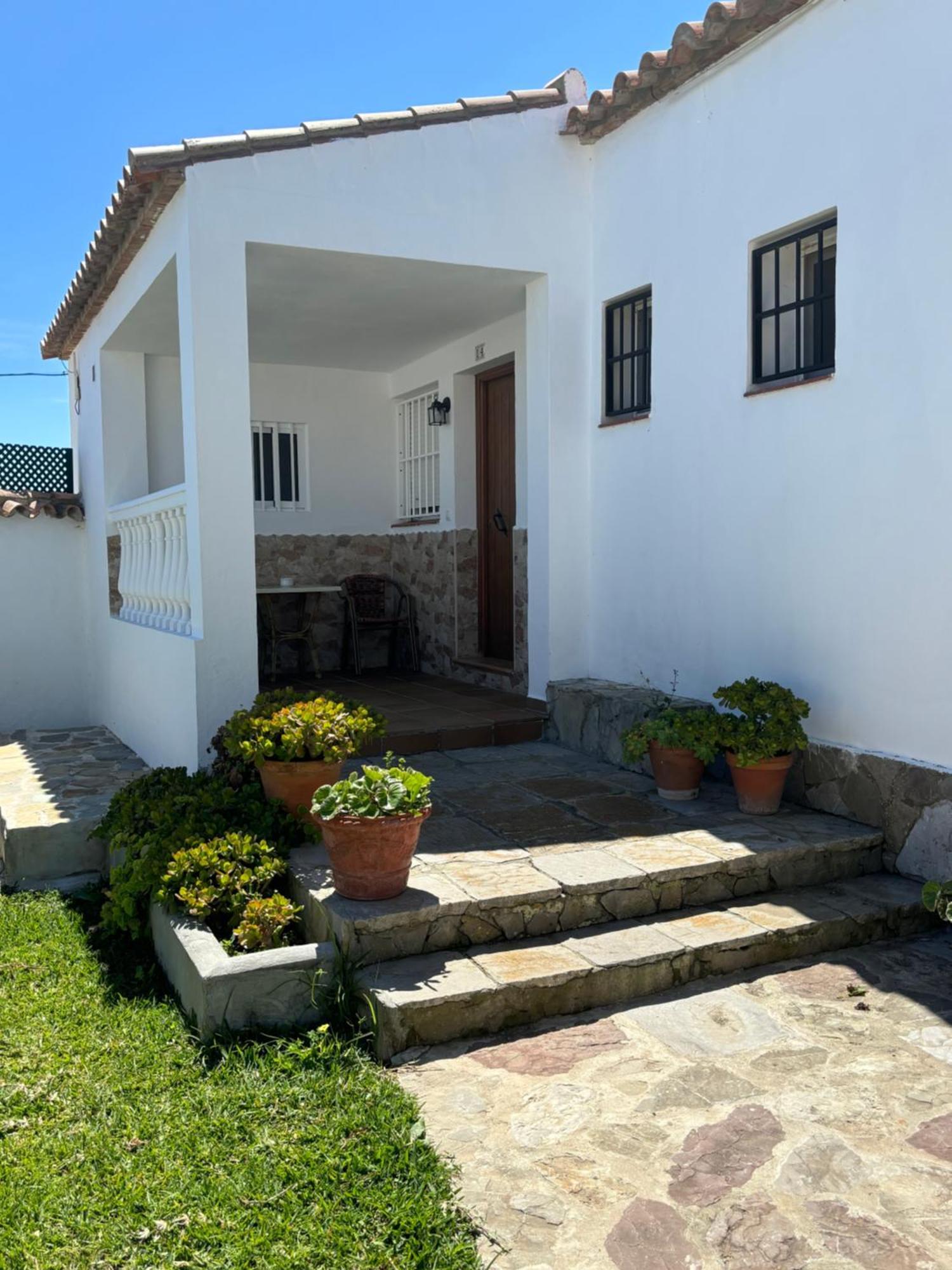 El Levante Tarifa Luaran gambar