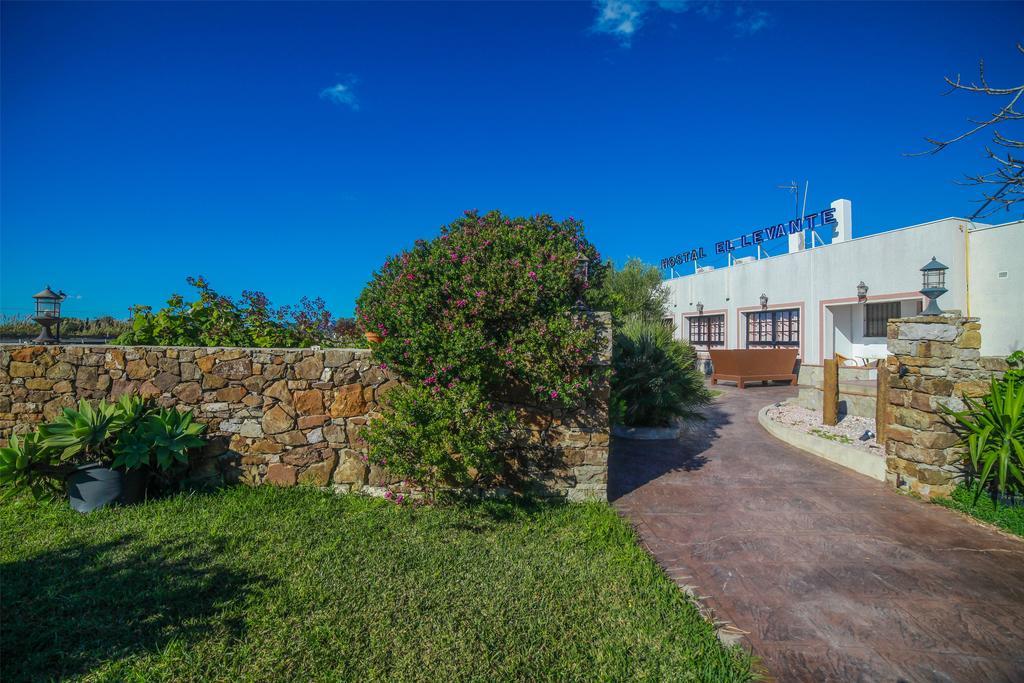 El Levante Tarifa Luaran gambar